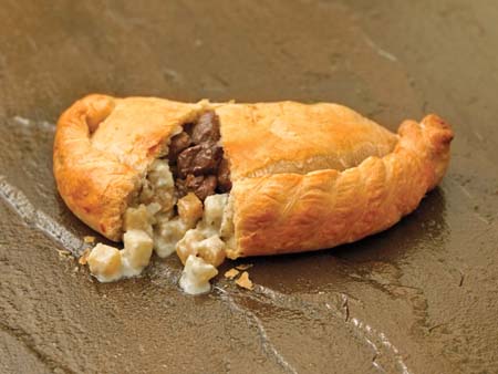 Crantock Bakery: Steak & Stilton pasty