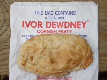 Ivor Dewdney pasty with bag