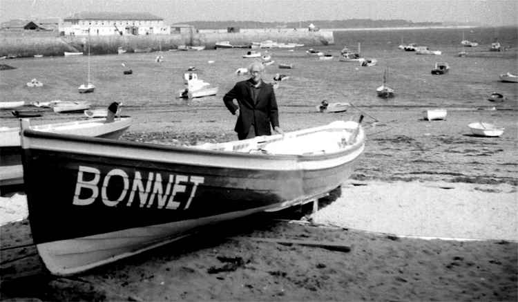 My father, William Jenkins Ryan, Hayle, formerly of Borough Farm, Tresco, with the gig that the family has such fond memories of. Born 11 Nov 1898 at Borough, died Hayle, 28 Feb 1974, aged 77. Ashes scattered in Pentle Bay, Tresco. Photo taken during a family holiday in 1971
