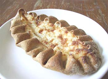 Finnish Karelian karjanpiirakat